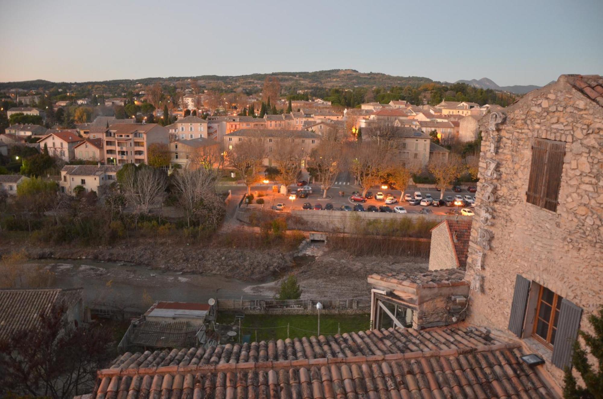 Thé chez toi Hotel Vaison-la-Romaine Esterno foto